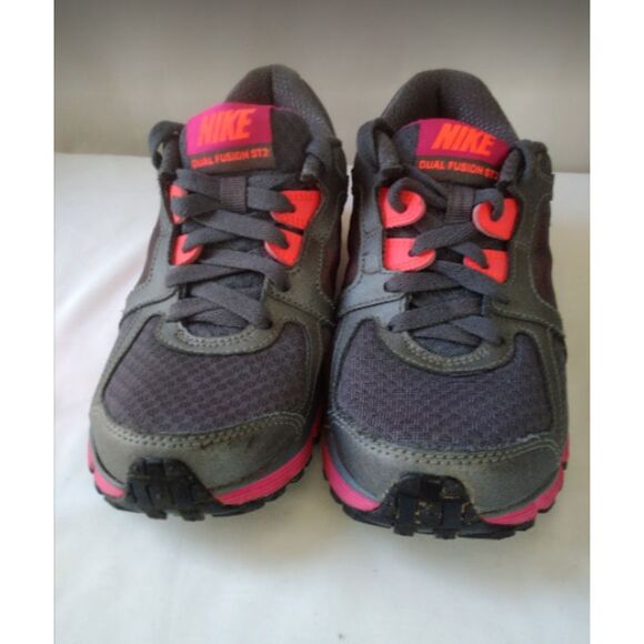 Nike Dual Fusion S12 Women's Running Athletic Sneakers Wmn Sz 5 Gray/Pink - Picture 2 of 8